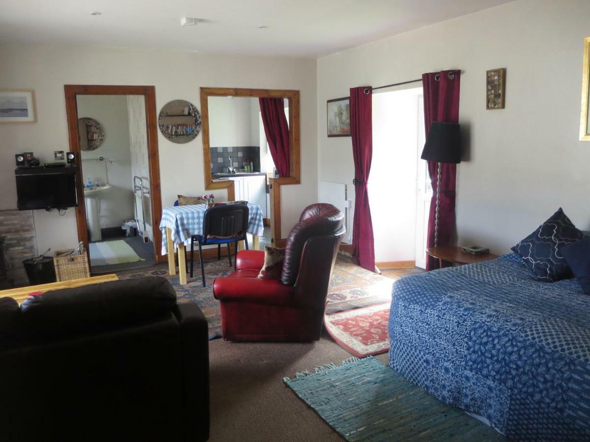 מאלייג Glenancross Guesthouse מראה חיצוני תמונה
